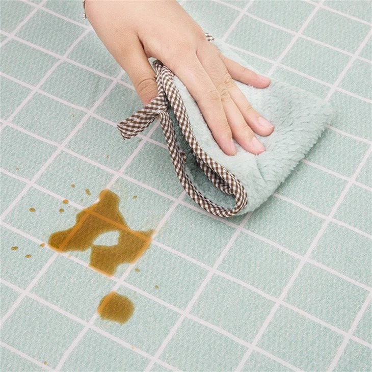 Classic Checkered Tablecloths Multi-Size Waterproof & Reusable For Dining Picnics